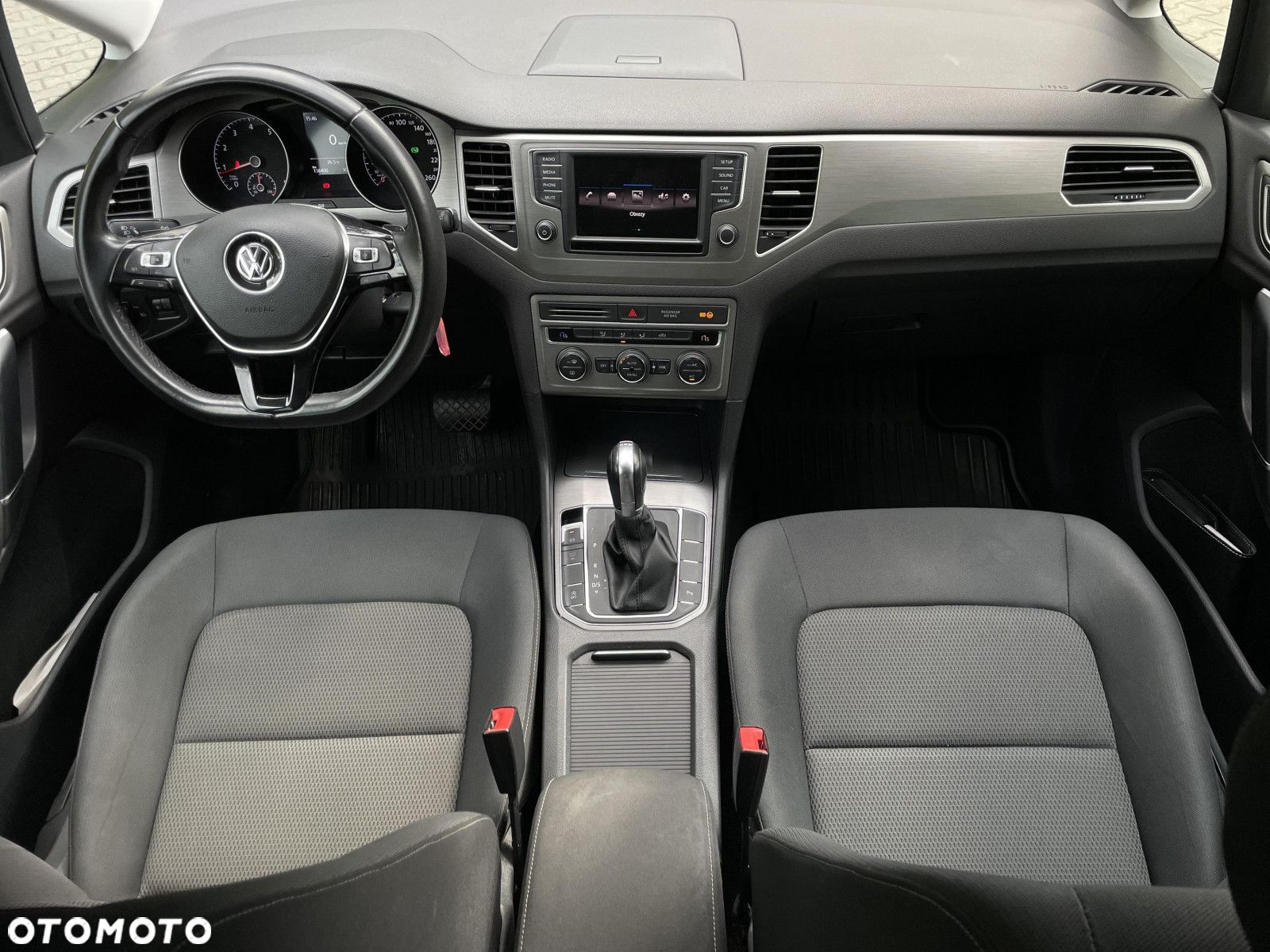 Volkswagen Golf VII 1.4 TSI BMT Comfortline DSG - 12