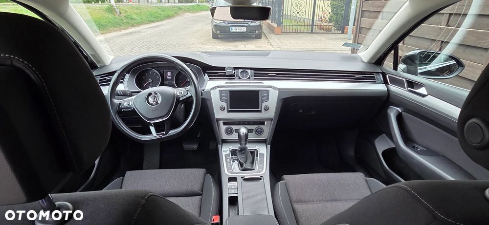 Volkswagen Passat 1.8 TSI BMT Comfortline DSG - 5