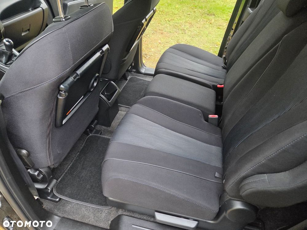 Mazda 5 2.0 MZR-DISI i-stop Sendo - 33