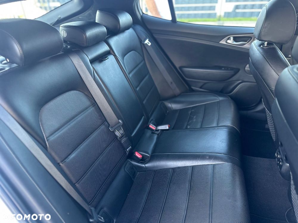 Kia Stinger 3.3 T-GDI V6 GT Prestige Line AWD - 28