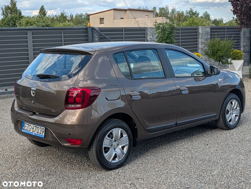 Dacia Sandero 0.9 TCe Laureate S&S - 8