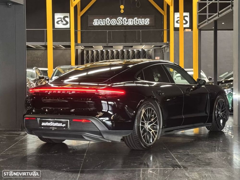 Porsche Taycan Bateria Performance Plus - 14