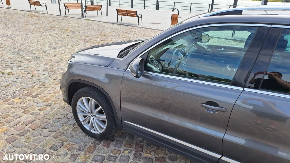 Volkswagen Tiguan - 33