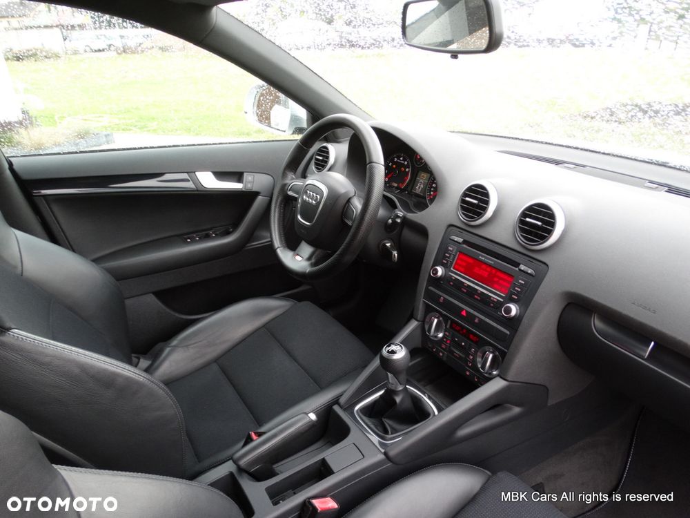 Audi A3 Sportback 1.6 S line Sportpaket (plus) - 18