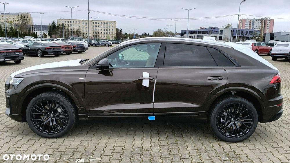 Audi Q8 - 5