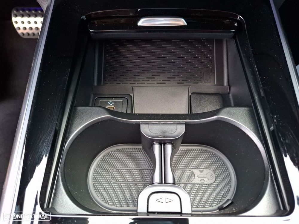 Mercedes-Benz B 250 e - 22