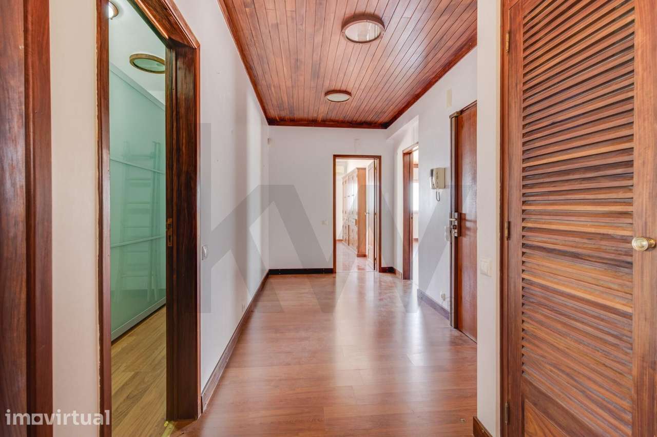 Penthouse T3 com Terraço de 165m2 , Vista Mar e Garagem - Grande imagem: 5/41