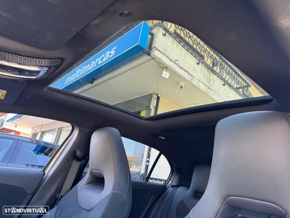 Mercedes-Benz A 200 AMG Line Aut. - 29