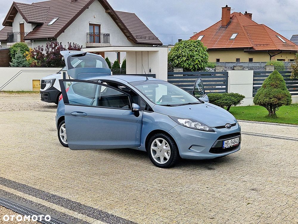 Ford Fiesta 1.25 Champions Edition - 14