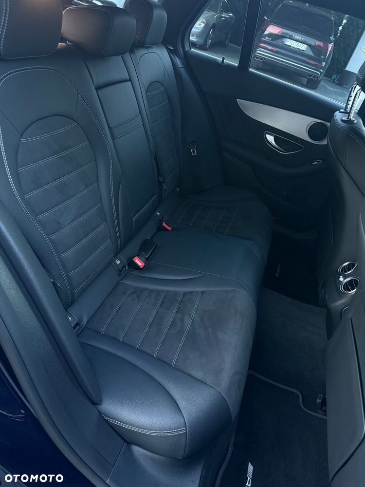 Mercedes-Benz Klasa C 300 d 9G-TRONIC AMG Line - 32