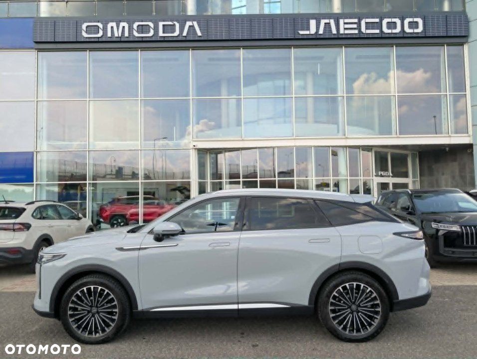 Omoda 9
