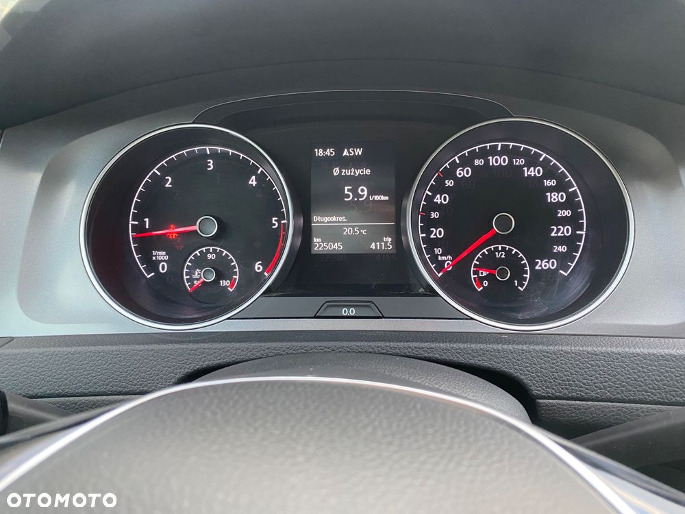 Volkswagen Golf 1.6 TDI BMT Comfortline - 9