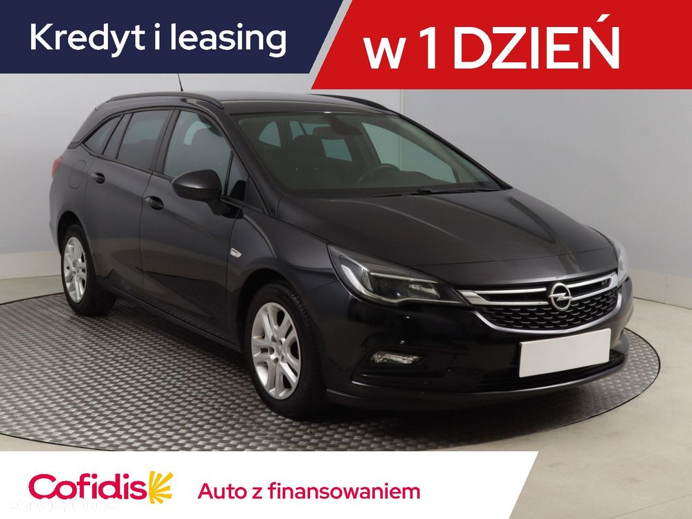 Opel Astra K (2015-2021), 2018