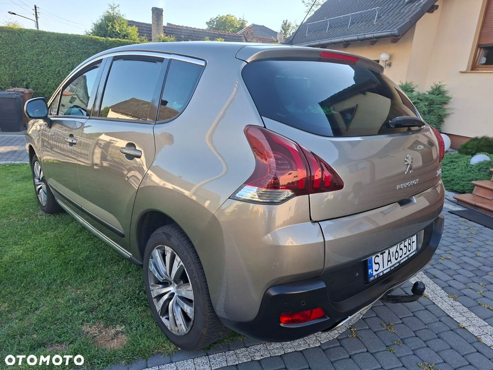 Peugeot 3008 1.2 PureTech Allure S&S - 8