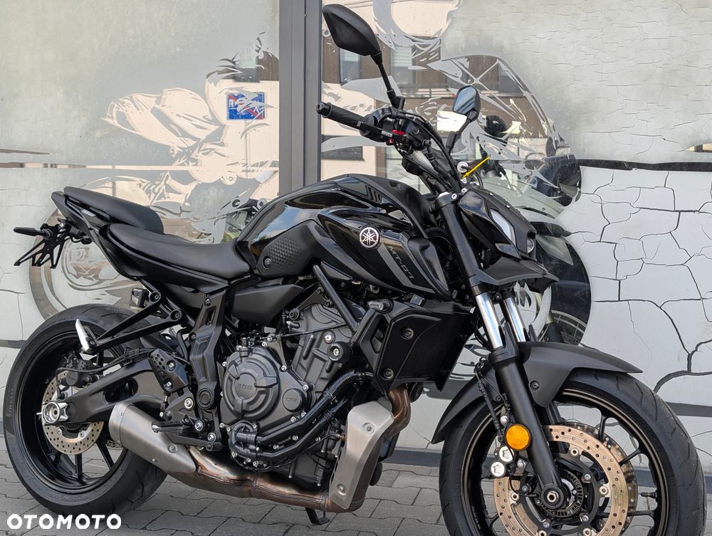 Yamaha MT - 9