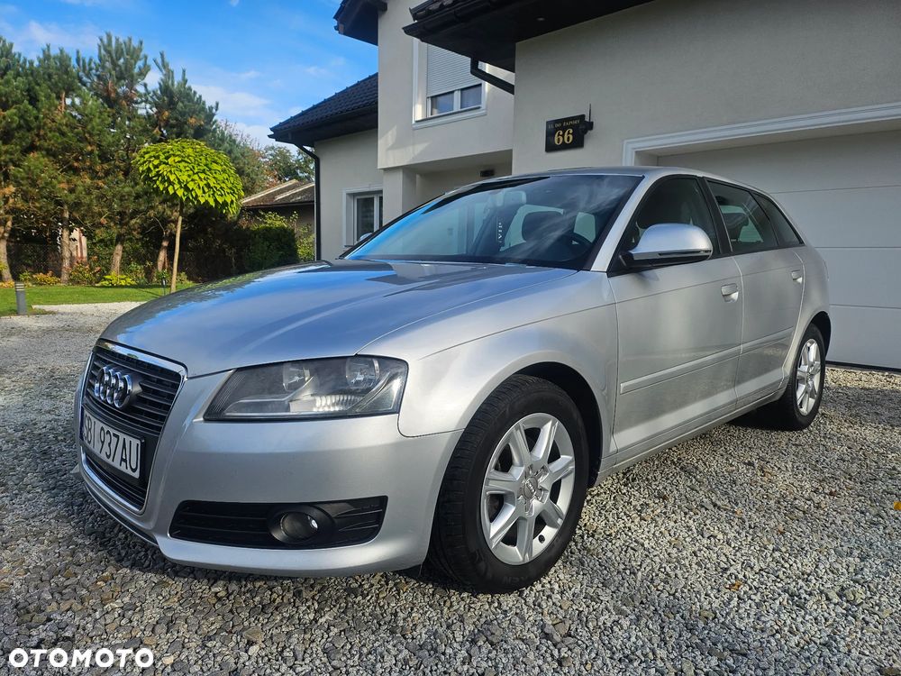 Audi A3 Sportback 1.8 TFSI Attraction - 3