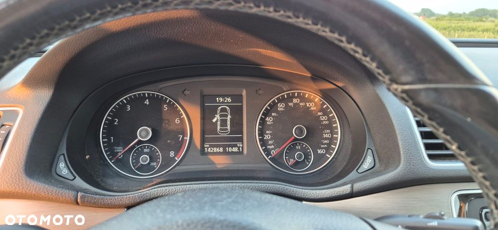 Volkswagen Passat 1.8 TSI Highline DSG - 11
