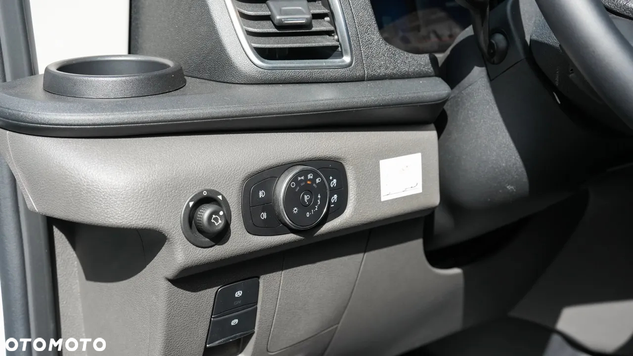 Ford Chausson 720 Etape Line - 4