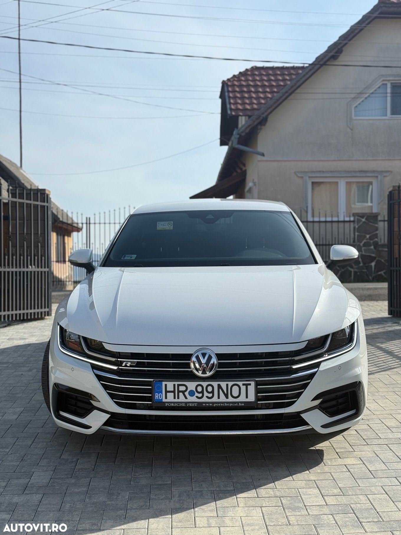 Volkswagen ARTEON 2.0 TSI DSG R-Line - 1