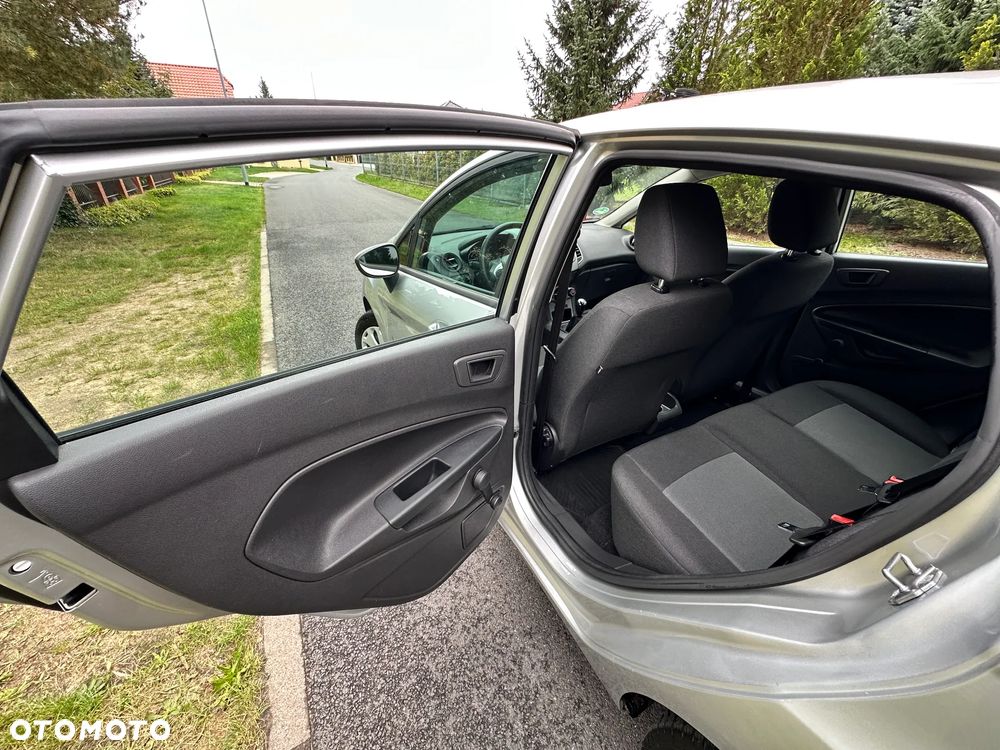 Ford Fiesta 1.25 Ambiente - 20