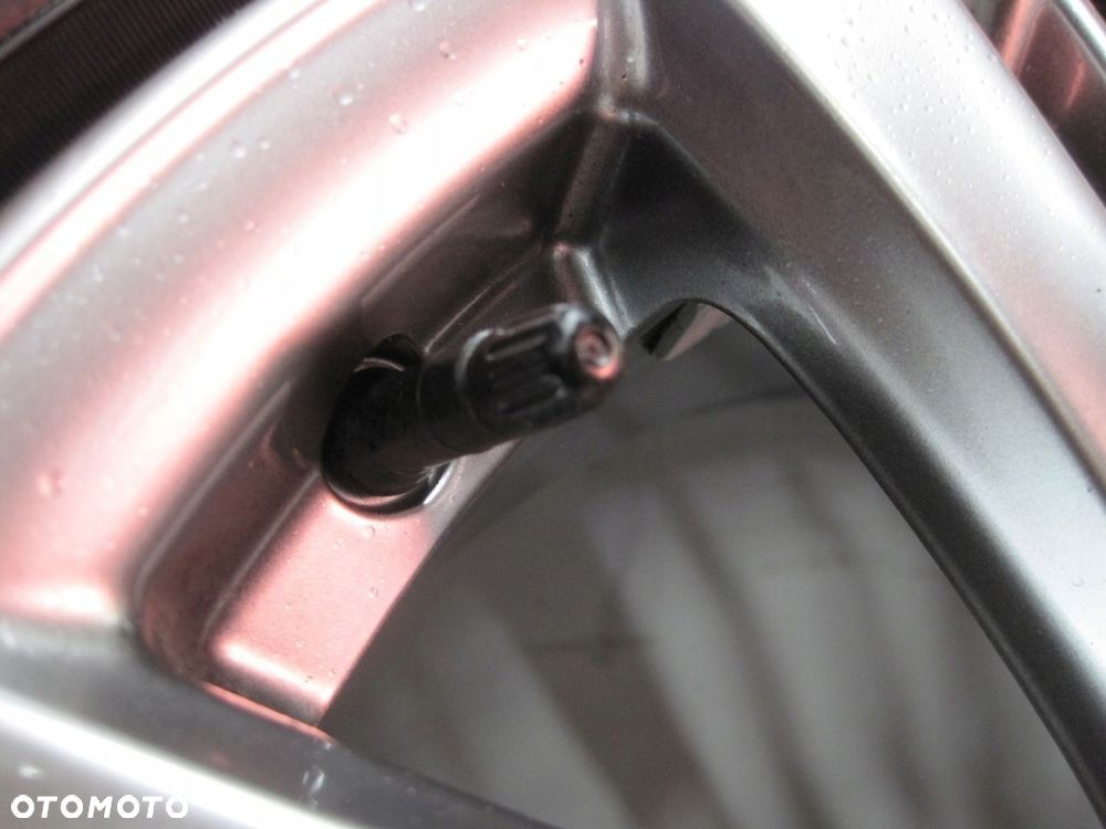Koła felgi opony Ford Kuga MK3 R18 MS 7MM - 11