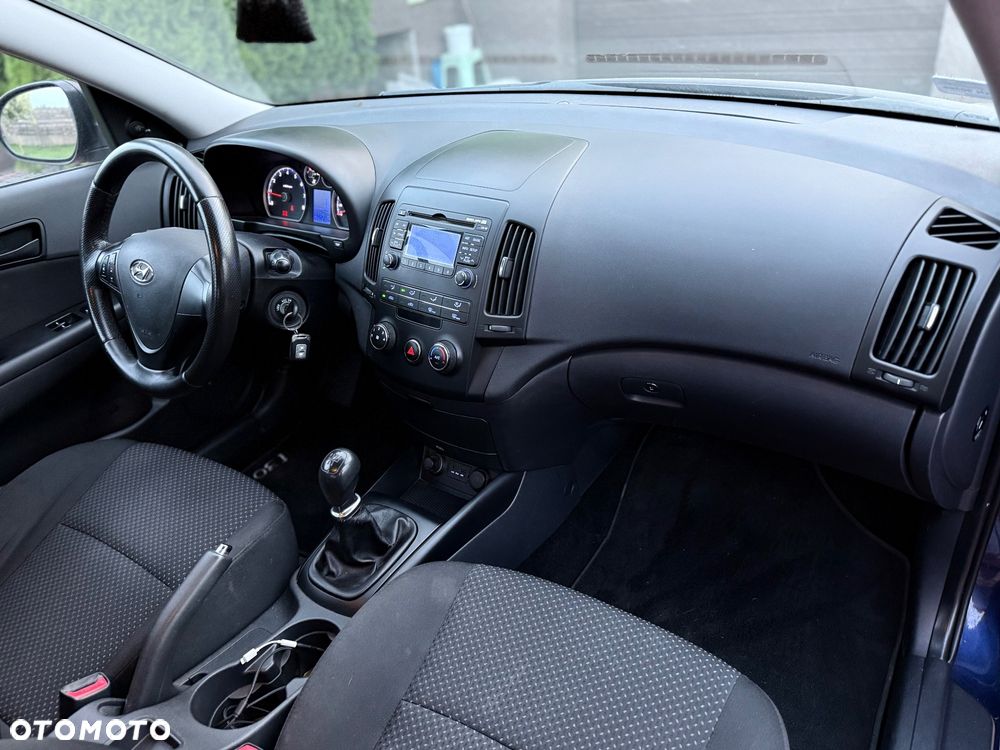 Hyundai i30 1.4 Blue Classic - 23