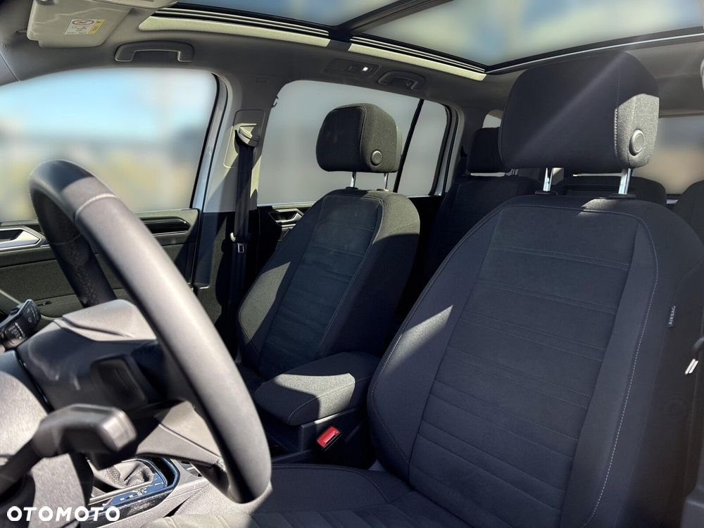 Volkswagen Touran 1.5 TSI EVO Highline DSG - 11