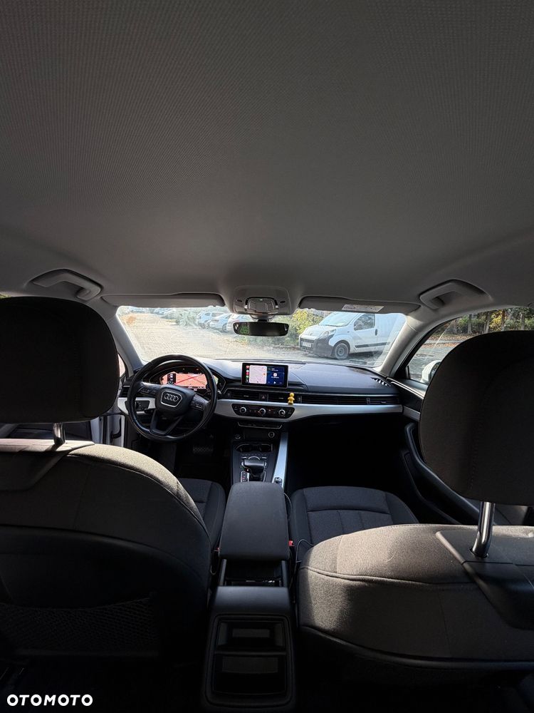 Audi A4 Limousine - 8