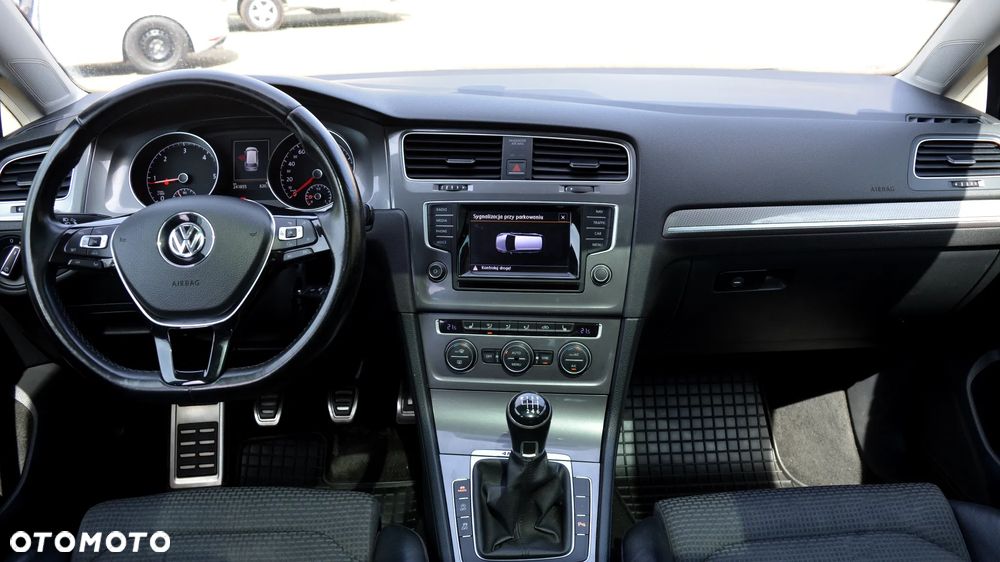 Volkswagen Golf Alltrack 2.0 TDI 4Motion BlueMotion Technol - 8