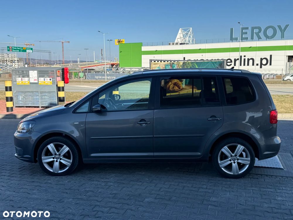 Volkswagen Touran 1.6 TDI DPF BlueMotion Technology Comfortline - 3