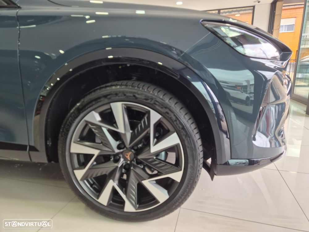 Cupra Formentor 1.5 e-Hybrid DSG - 11