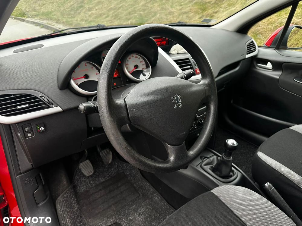 Peugeot 207 75 Urban Move - 3