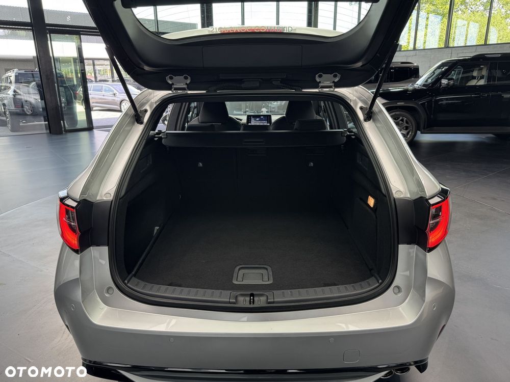 Toyota Corolla 2.0 Hybrid Comfort - 19