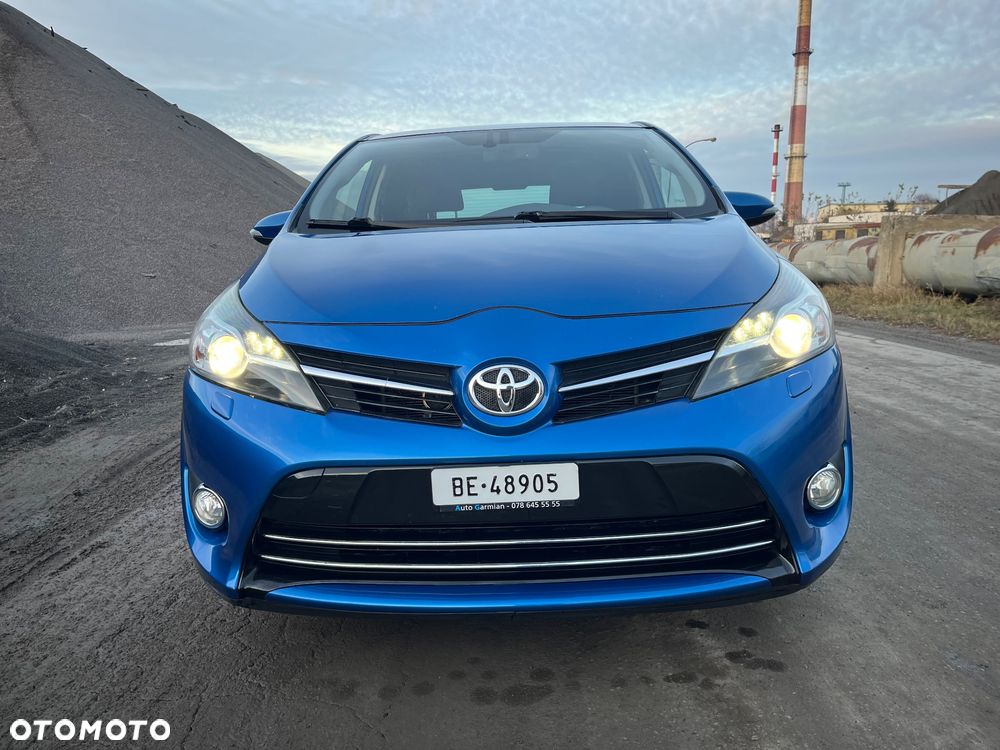 Toyota Verso 1.8 Executive - 14