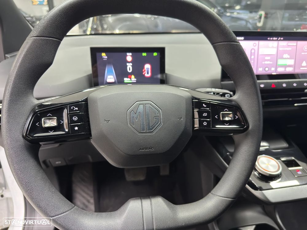 MG MG4 51 kWh Standard - 17