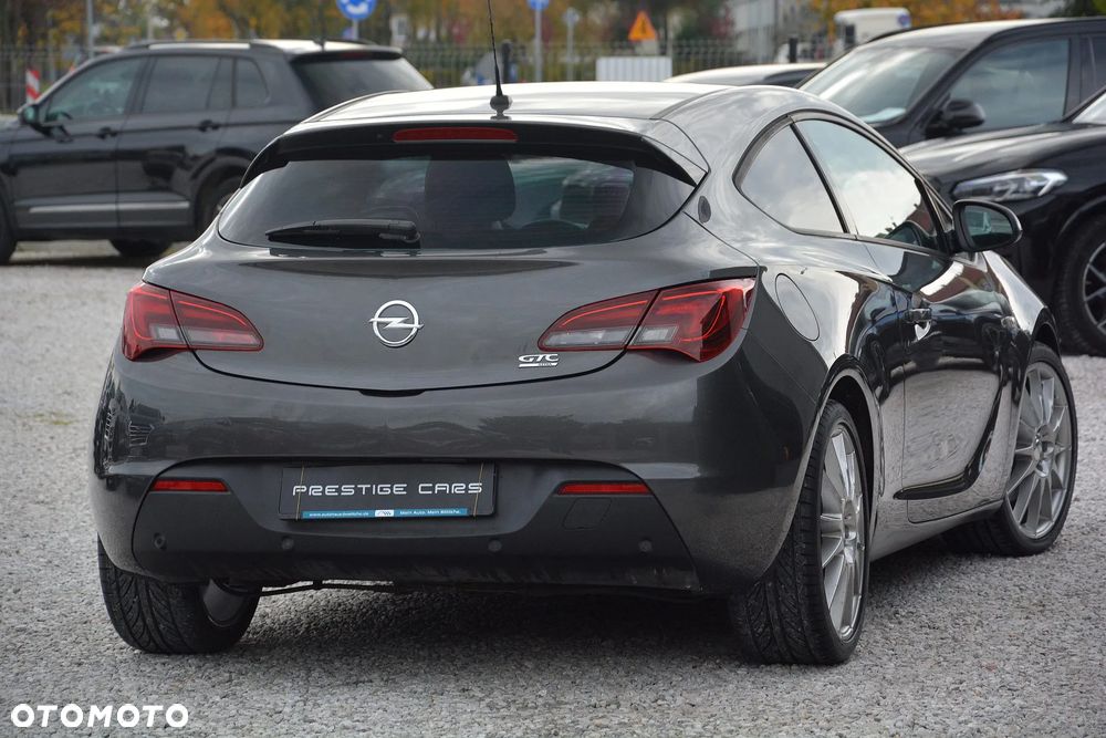 Opel Astra - 4