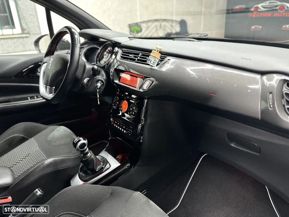 Citroën DS3 1.6 THP Sport Chic - 22
