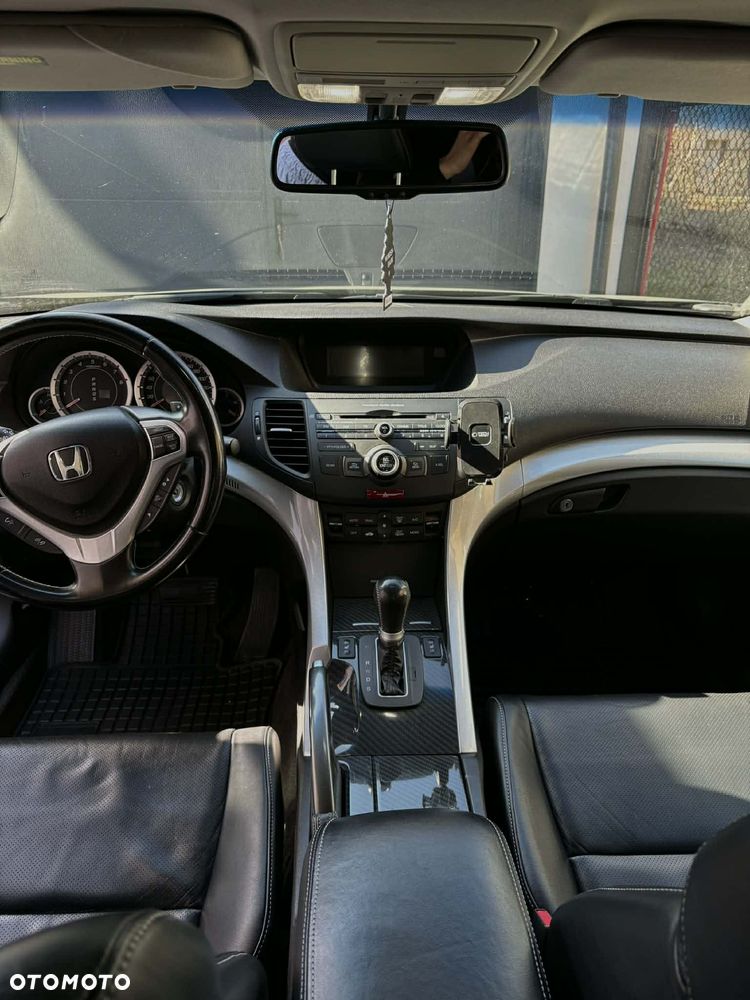 Acura TSX - 13