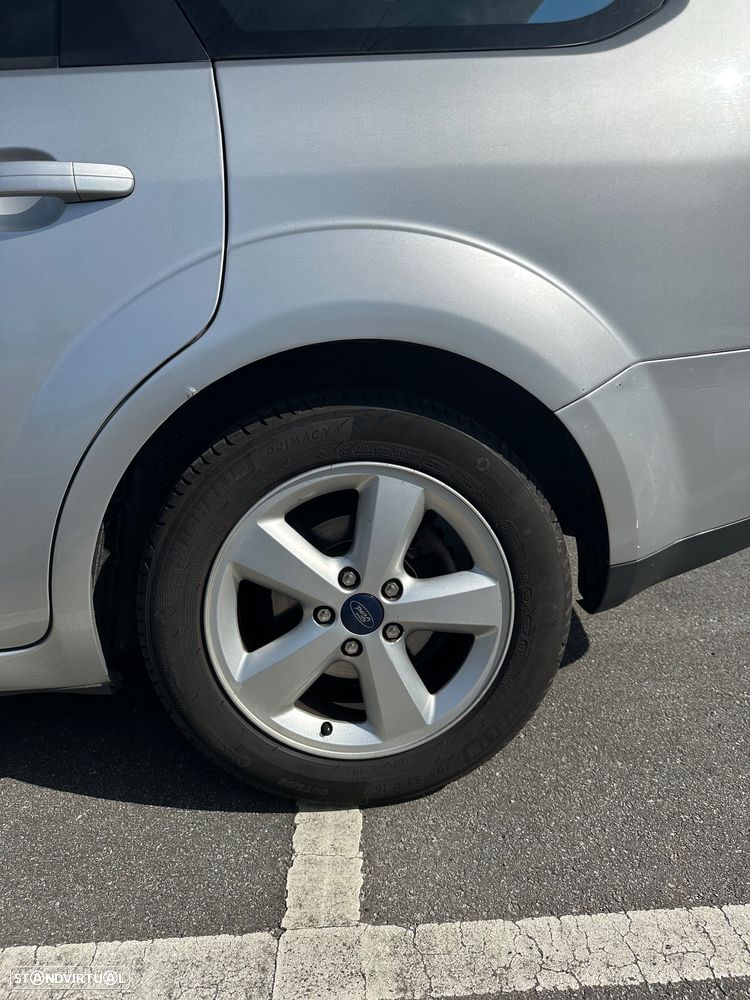 Ford Focus SW 1.6 TDCi Sport - 18