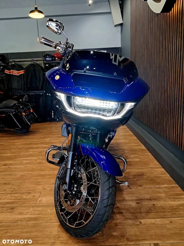 Harley-Davidson Touring Road Glide - 10