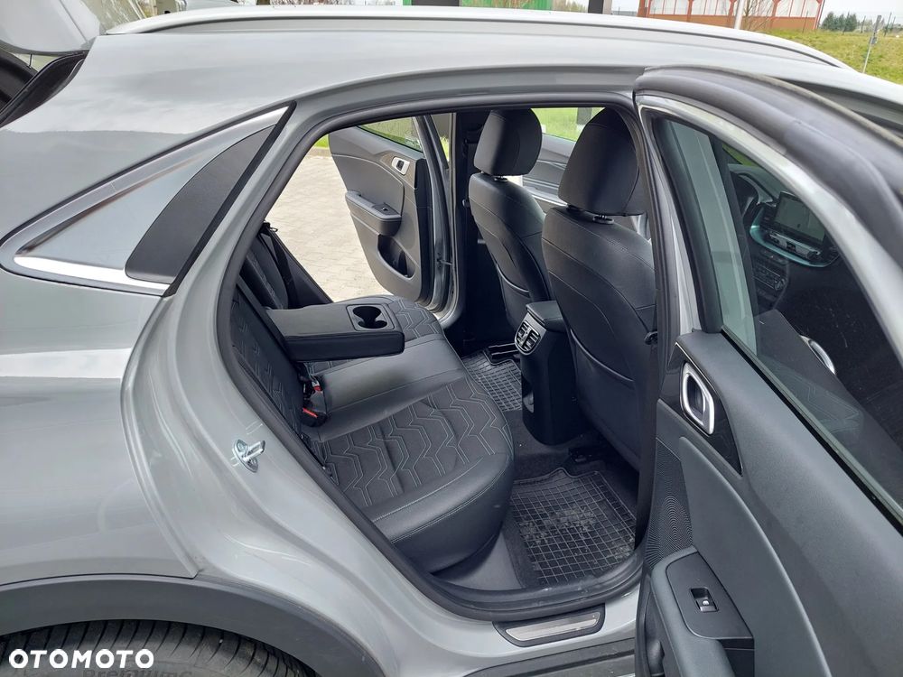 Kia XCeed 1.6 T-GDI Tribute DCT - 28