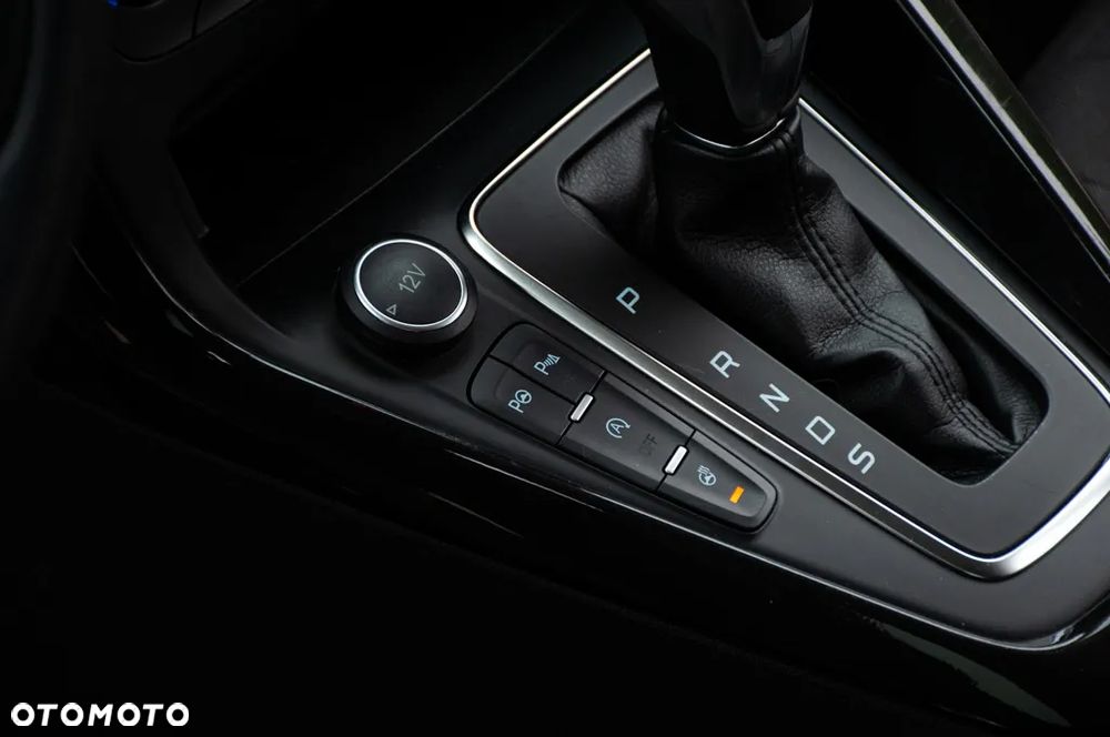 Ford Focus 1.5 EcoBoost STart-Stopp-System ST-Line - 36