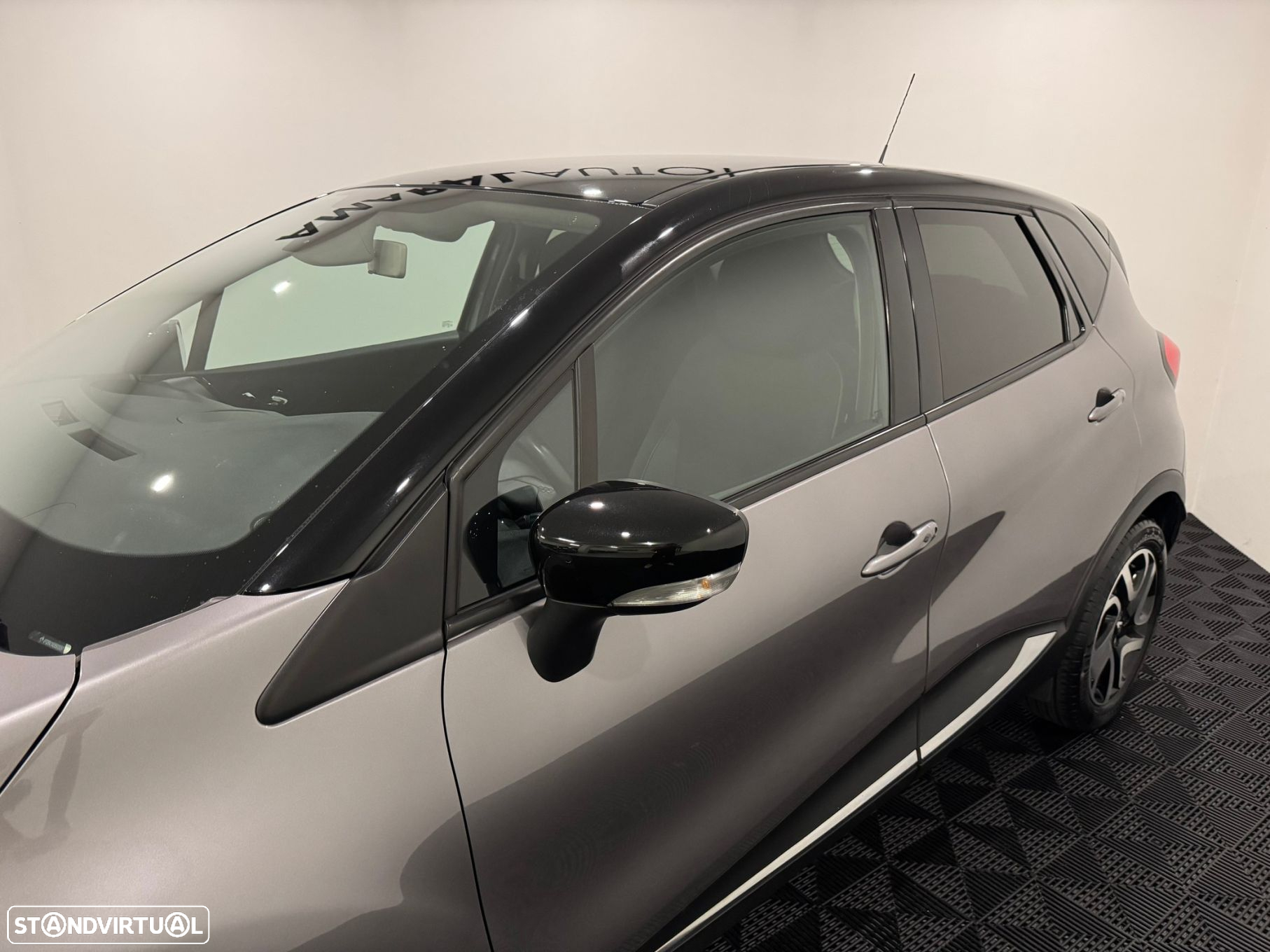 Renault Captur 0.9 TCE Exclusive - 16