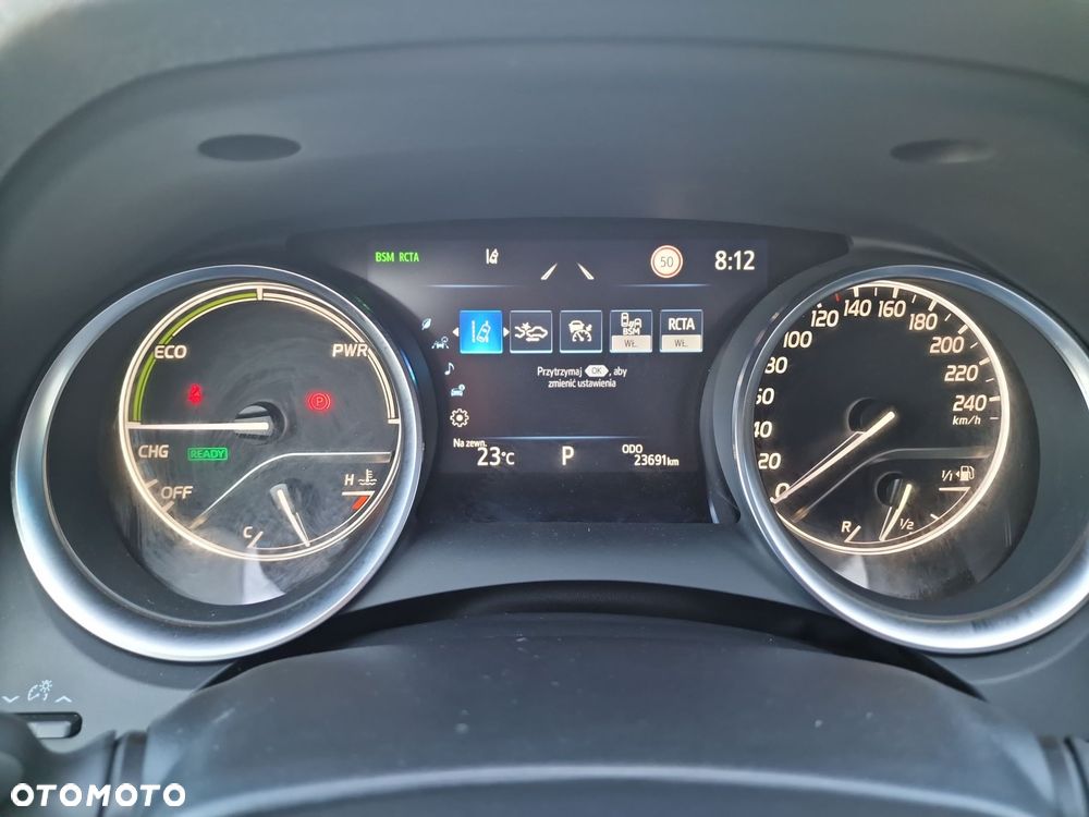 Toyota Camry 2.5 Hybrid Executive CVT - 25