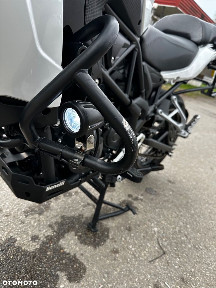 Benelli TRK 502X - 10