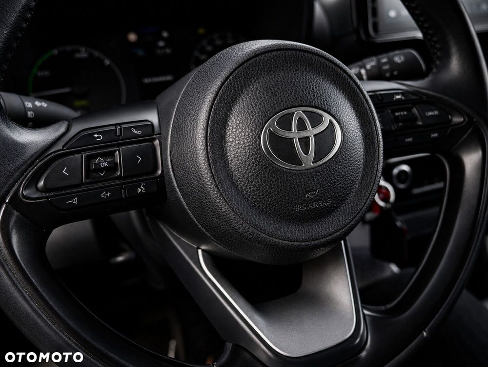 Toyota Yaris - 22