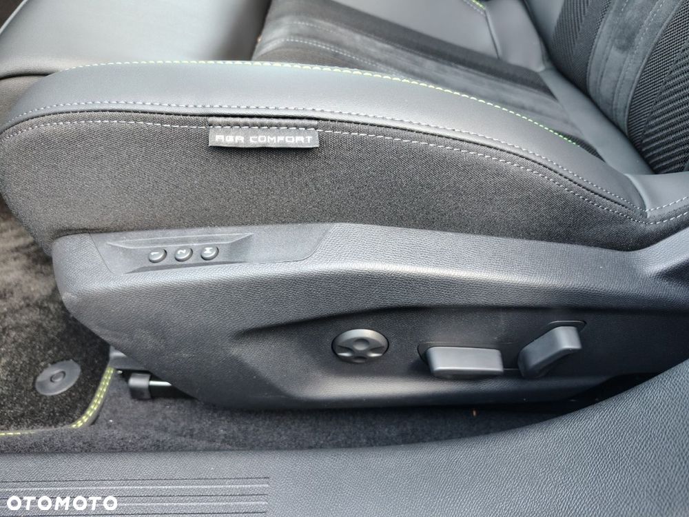 Peugeot 308 - 15