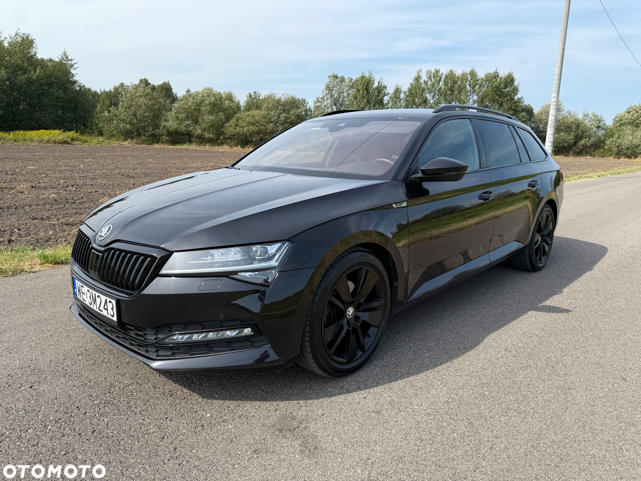 Skoda Superb 2.0 TDI SCR 4x4 Sportline DSG - 2