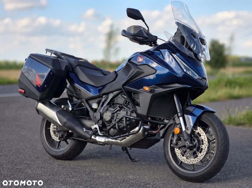 Honda NT - 9