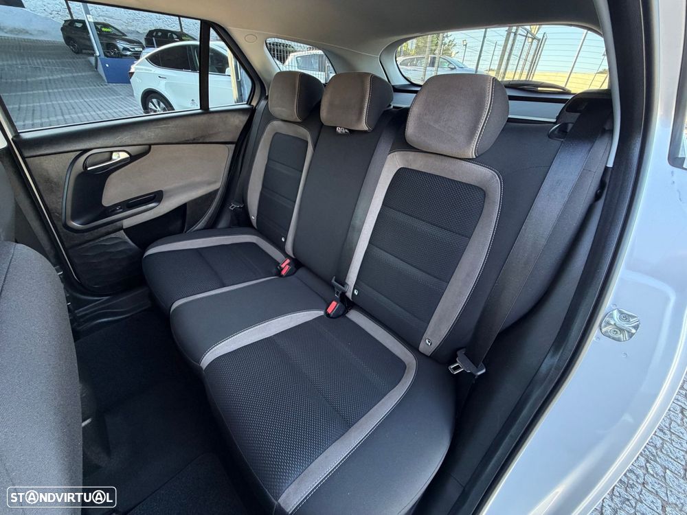 Fiat Tipo Station Wagon 1.3 M-Jet Lounge - 37
